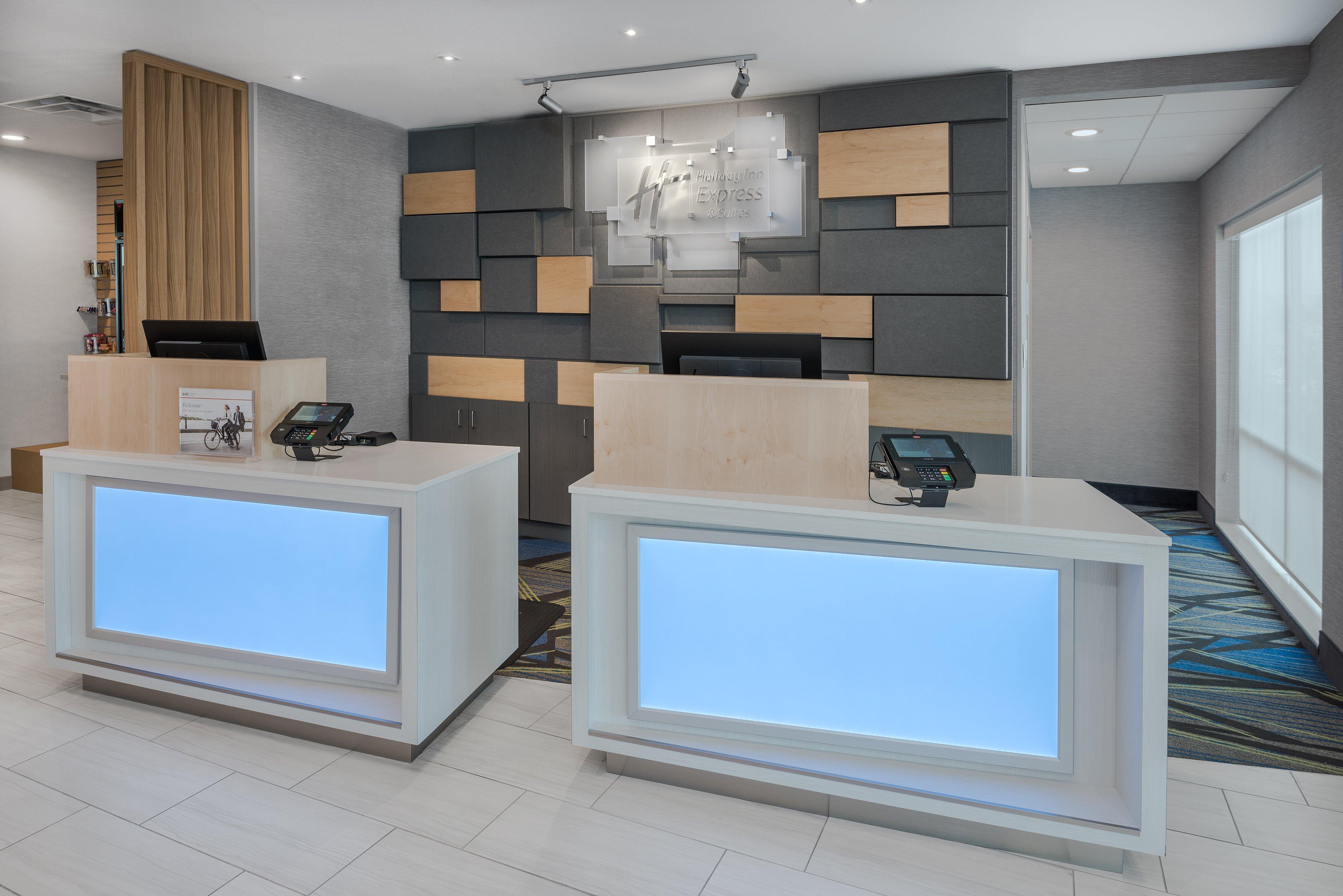 Holiday Inn Express & Suites Bryan - College Station By Ihg Exterior foto