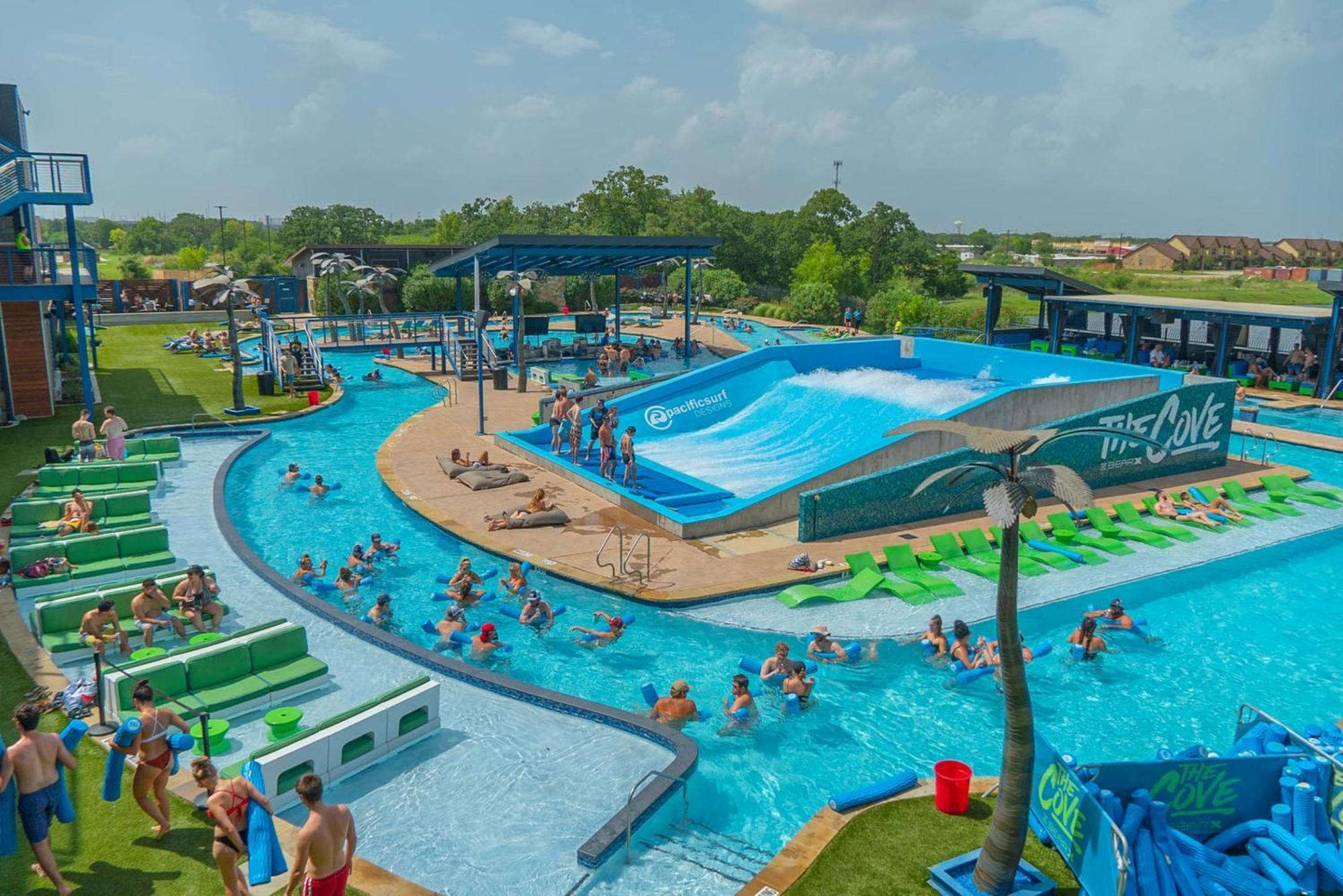 Holiday Inn Express & Suites Bryan - College Station By Ihg Exterior foto